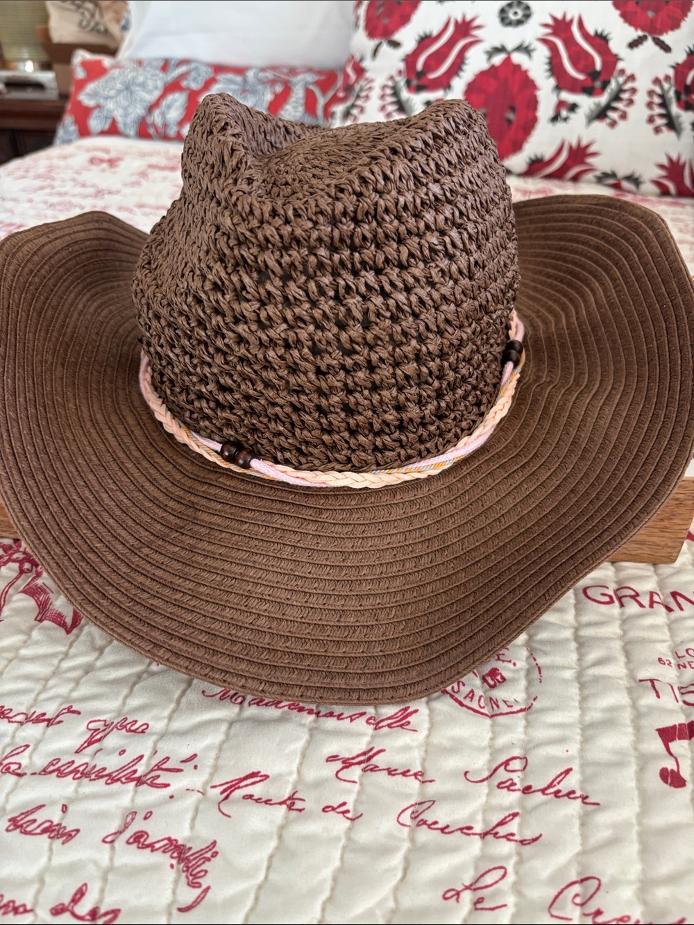 NWT Vince Camuto Brown Braided Straw Bucket Hat with Pink Beaded Accent Band